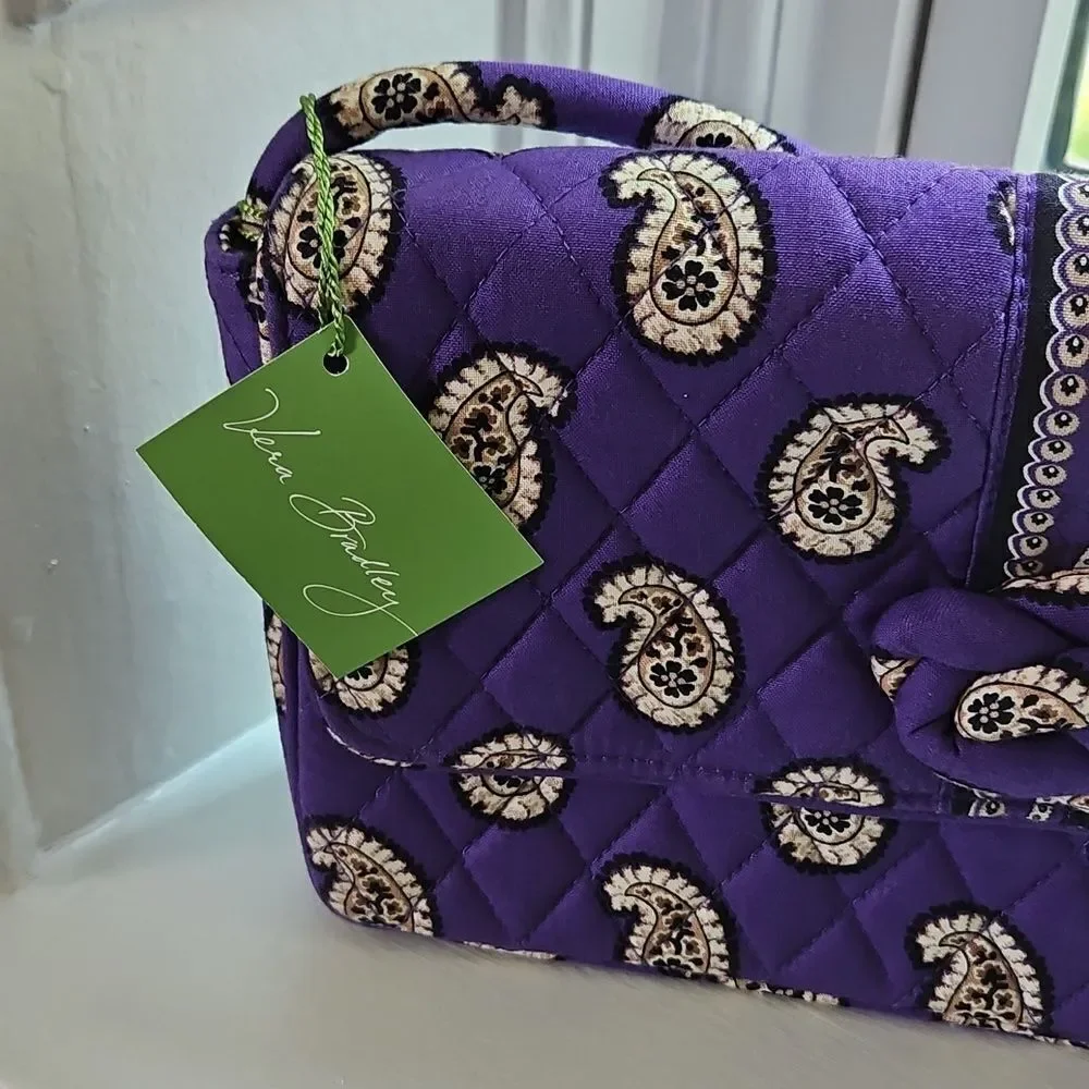 NWT Vera Bradley Paisley Quilted Shoulder Bag.